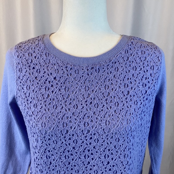 LOFT Pretty Lace Detail on Front of Sweater in Lavender, Size M. - Picture 3 of 6